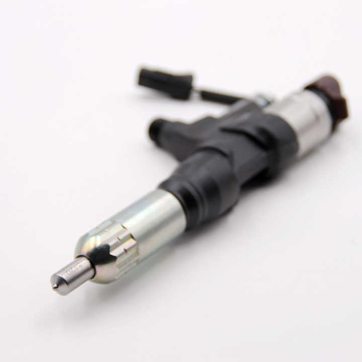 Common Rail Injector 295050-1520/8630